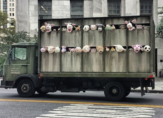 Bansky_Sirens_of_the_Lambs_on_the_streets_of_New_York_10_10_2013_Image_source_mymodernmet.com